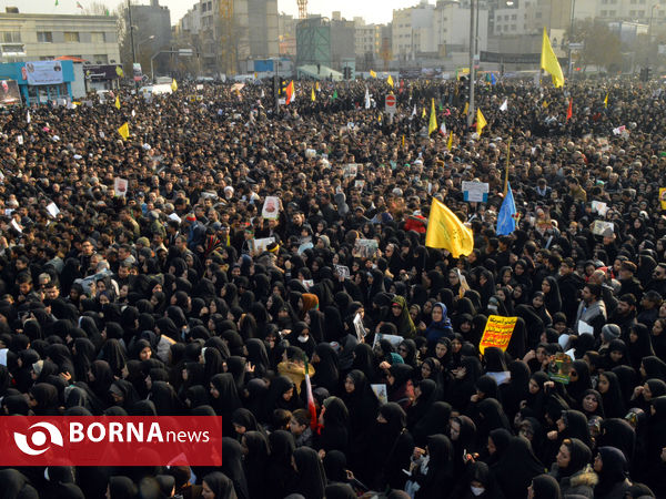 وداع تاریخی مشهدی ها با سردار صلح و امنیت