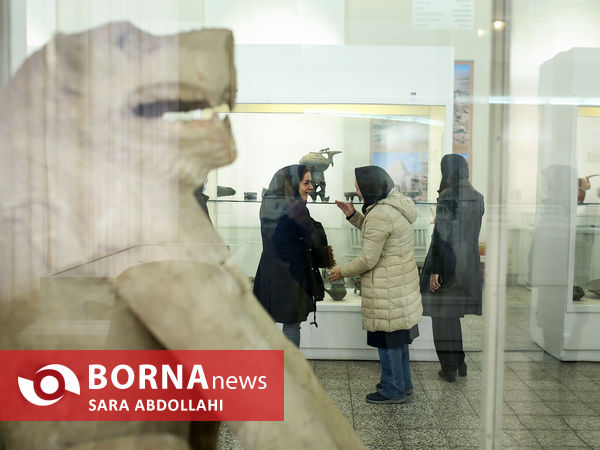 تقدیر از بانوان آتش نشان به مناسبت بزرگداشت روز زن