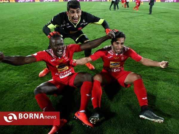 دربی ۸۵،پرسپولیس ۰۱-استقلال ۰