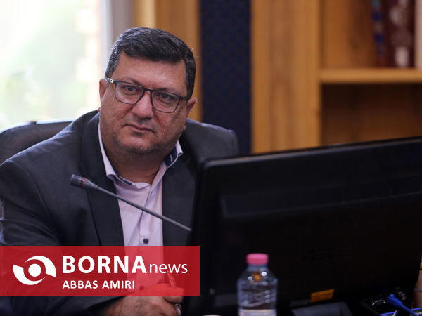 نشست هم اندیشی اصحاب رسانه با مدیر کل صدا و سیمای مرکز فارس