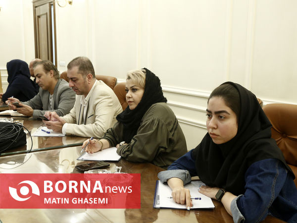 نشست خبری مدیر عامل منطقه آزاد کیش