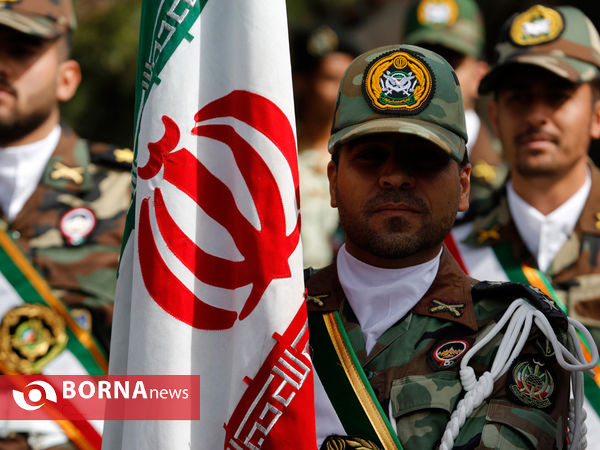 گرامیداشت روز ارتش در شیراز