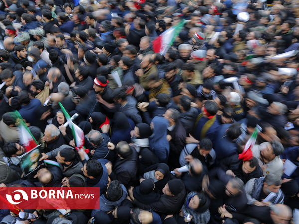 تشییع پیکر سردار شهید حاج قاسم سلیمانی در تهران - ٢