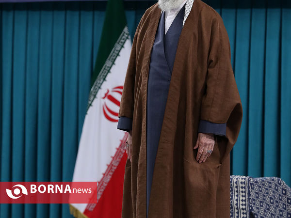 دیدار فرماندهان و کارکنان نیروی هوایی و پدافند هوایی ارتش با رهبر انقلاب