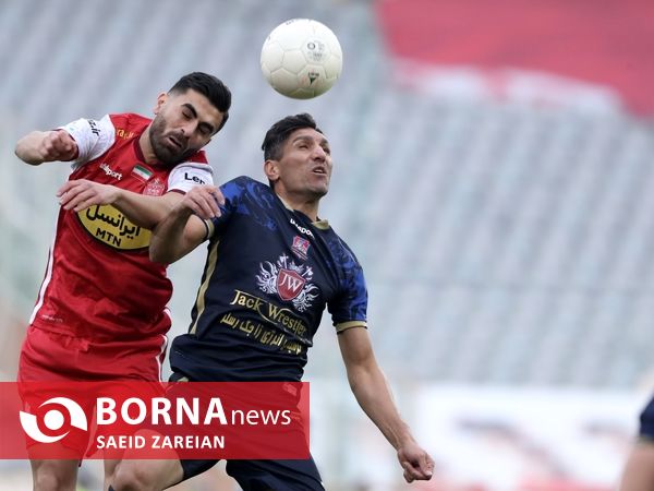 دیدار تیم های پرسپولیس تهران - نساجی مازندران