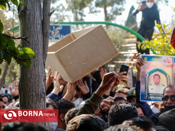 تشییع پیکر شهید مدافع وطن «اکبر رنجبر» در شیراز