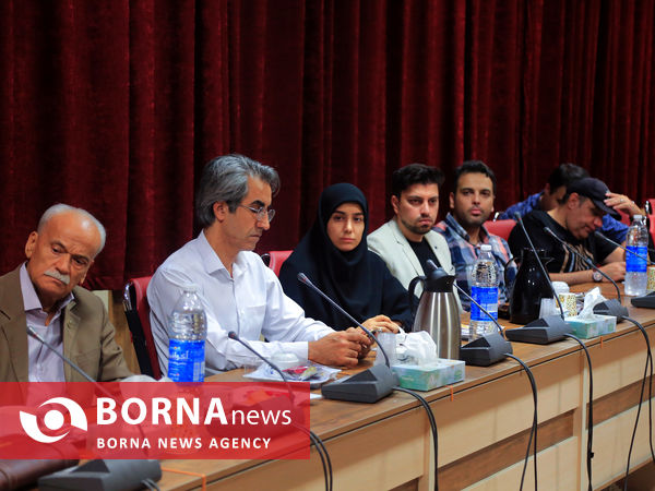 دیدار صمیمی رئیس هیات شنا، شیرجه و واترپلوی خراسان رضوی با خبرنگاران 