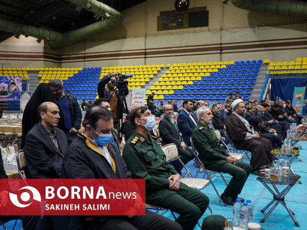 کمک مومنانه