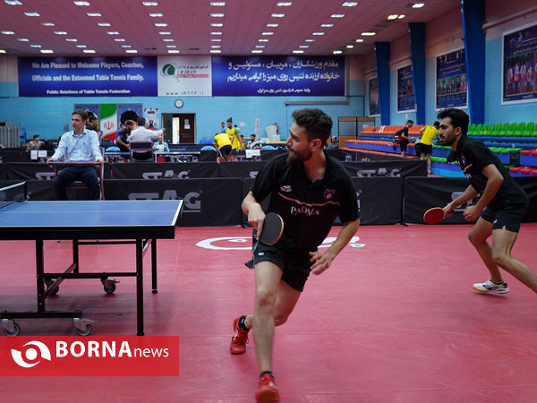 مسابقات  لیگ برتر بزرگسالان تنیس روی میز
