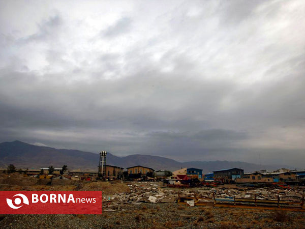 اولین باران پاییزی  ، غرب تهران ( عکس : علیرضا کیایی )