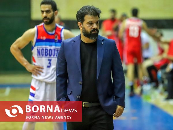 دیدار تیم های بسکتبال نبوغ اراک - شهرداری گرگان