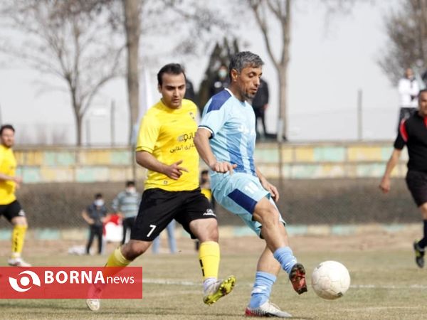 دیدار دوستانه تیم های پیشکسوتان آلومینیوم اراک و یاران رسانه