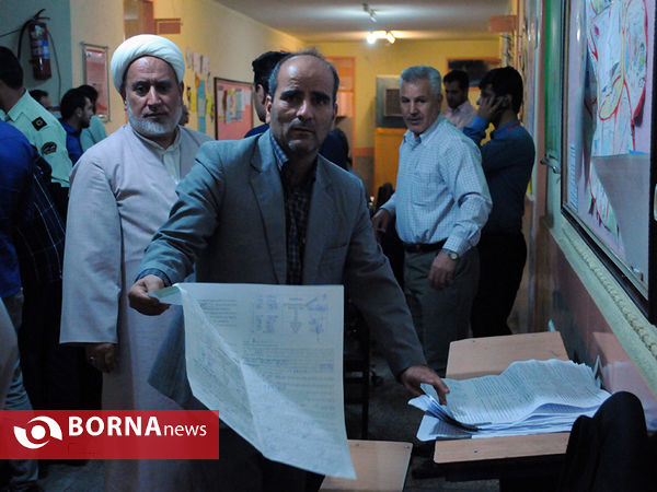 مراحل تحویل صندوق رای در فرمانداری