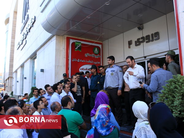 صبح روز بعد از آتش سوزی برج سلمان