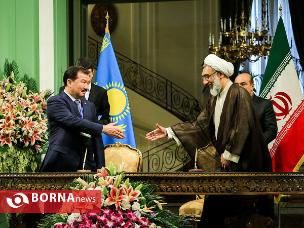 استقبال رسمی از رییس جمهور قزاقستان