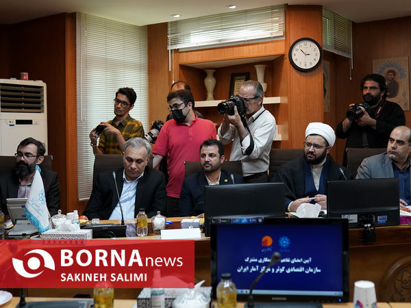 امضای تفاهم نامه همکاری مشترک سازمان اقتصادی کوثر و مرکز آمار ایران 