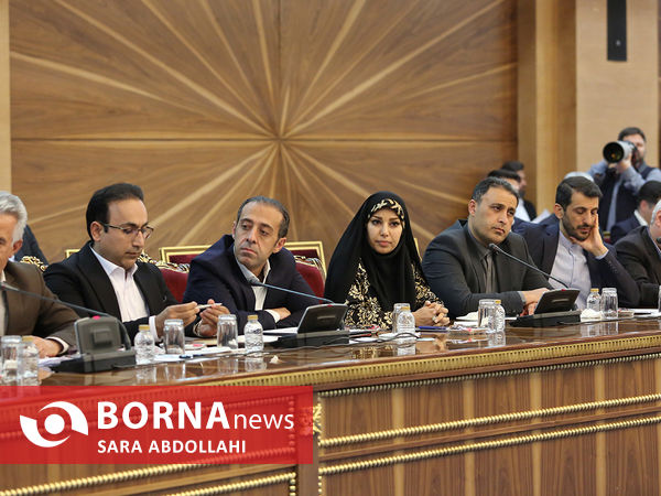 دیدار جمعی از تولیدکنندگان و کارآفرینان با رئیس جمهوری