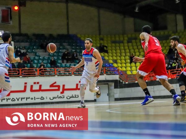 دیدار تیم های بسکتبال نبوغ - توفارقان