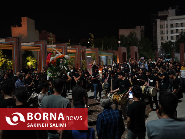 حال و هوای شب چهارم محرم در میدان تجریش