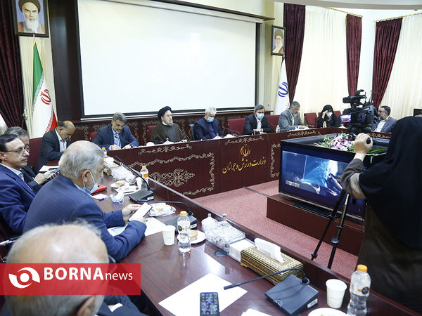 نشست وزیر ورزش و جوانان با جمعی از نمایندگان مجلس