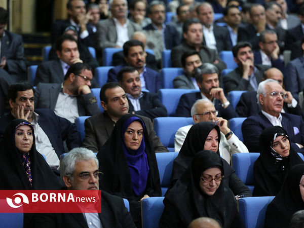 ضیافت افطار رییس جمهوری با اساتید و پزشکان