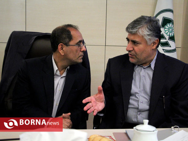 تقدیر شورای اسلامی شهر شیراز ازپدران  نمونه