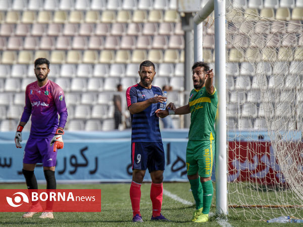 مسابقه فوتبال قشقایی شیراز - صنعت نفت آبادان در جام حذفی