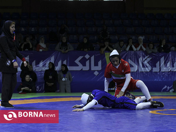 مسابقات کشتی کلاسیک دختران