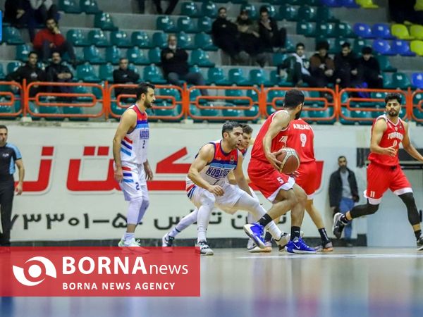 دیدار تیم های بسکتبال نبوغ - توفارقان