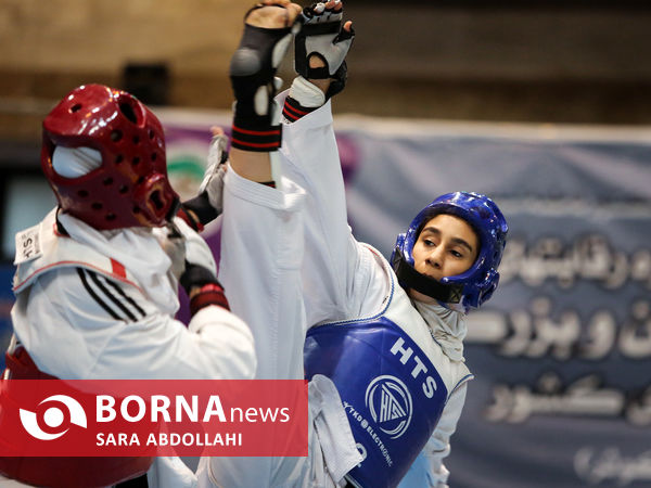 مسابقات تكواندو دختران