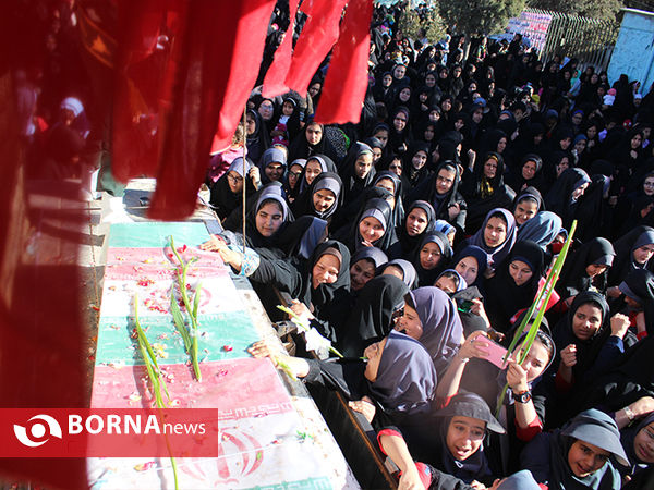 تشییع 94 شهید گمنام کاروان شاهدان بصیر در فسا،سروستان،خرامه