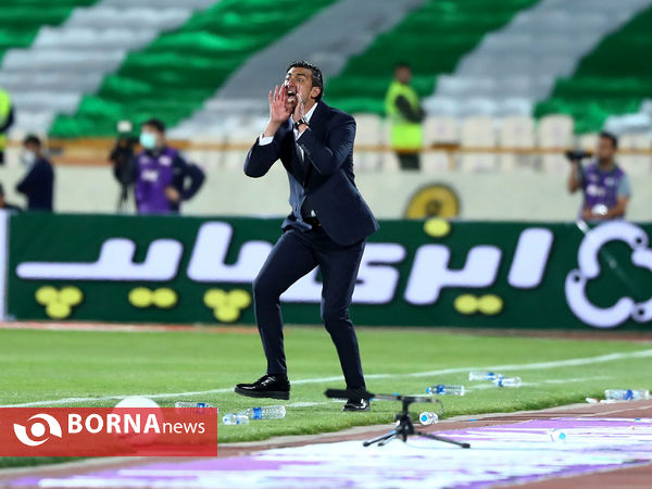 دیدار تیم های فوتبال پرسپولیس - آلومینیوم