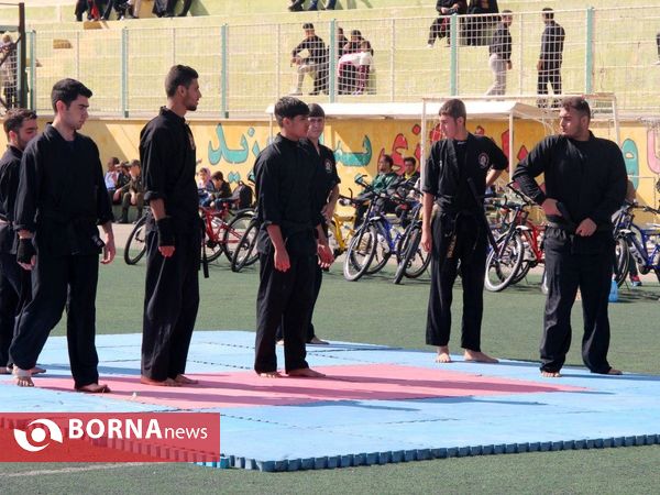 همایش بزرگ پیاده روی خانوادگی در شهریار بمناسبت هفته ناجا