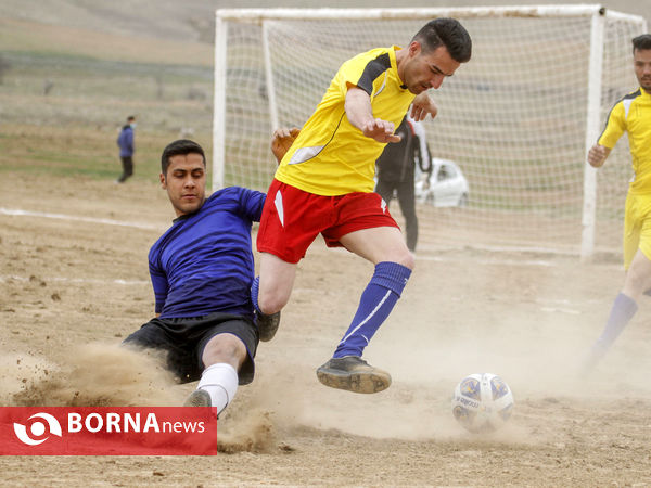 مسابقات فوتبال در روستا