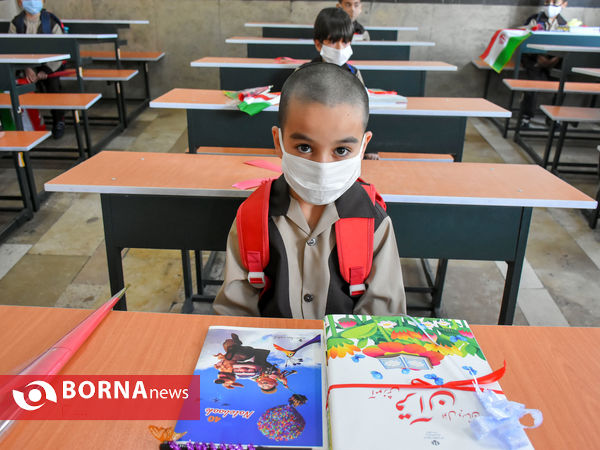 زنگ سال تحصیلی جدید در اراک نواخته شد