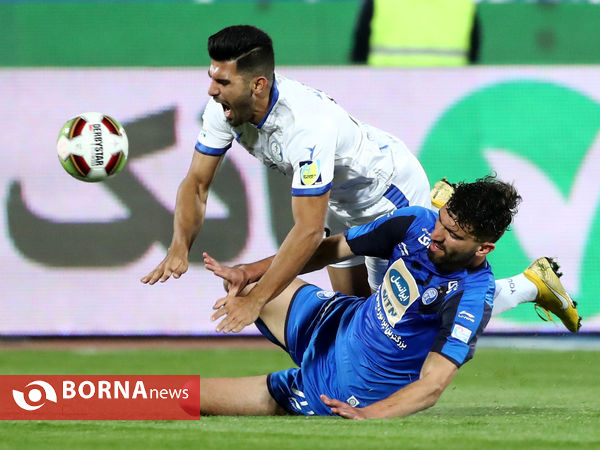 دیدار تیم های استقلال تهران - استقلال خوزستان