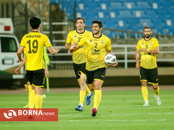 دیدار تیم های فوتبال سپاهان ایران - الدحیل قطر