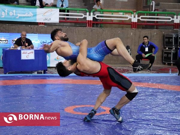 رقابتهای کشتی فرنگی بزرگسالان قهرمانی کشور در زاهدان