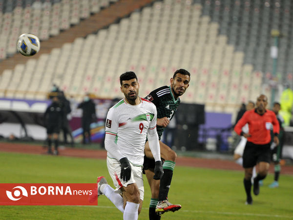 دیدار تیم های فوتبال ایران - امارات