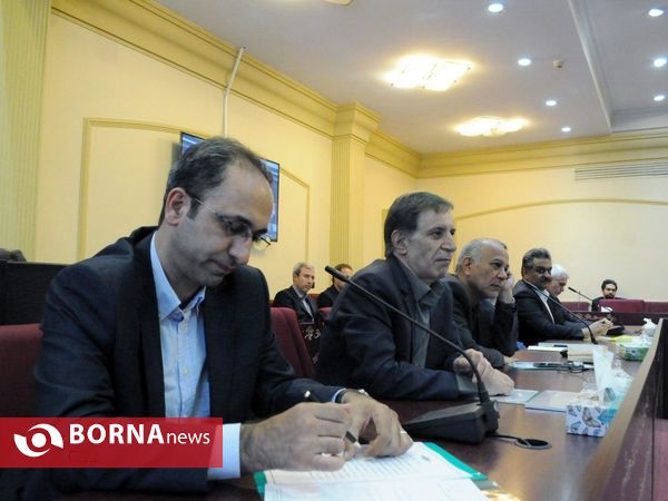 نشست  وزیر ورزش و جوانان با روسای فدراسیون‌ها