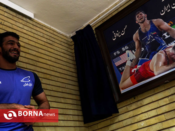 رونمایی از تصاویر برترین‌های ۱۰۰ سال کشتی ایران