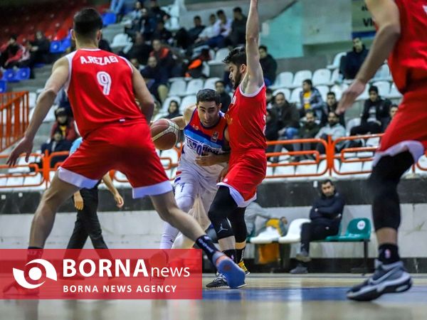 دیدار تیم های بسکتبال نبوغ - توفارقان