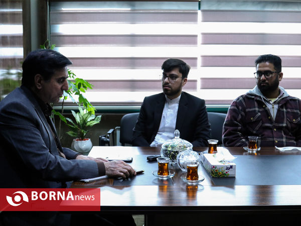 دیدار صمیمانه تحریریه خبرگزاری برنا با مدیرکل ورزش و جوانان