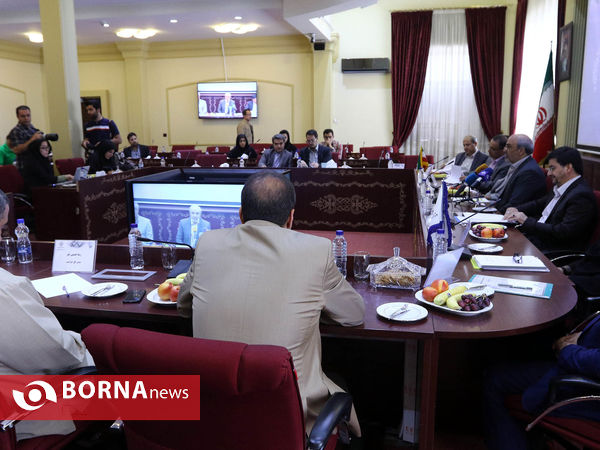 نشست خبری وزیر ورزش و جوانان