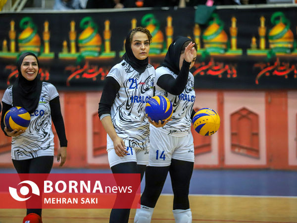 مسابقات والیبال کارگری بانوان