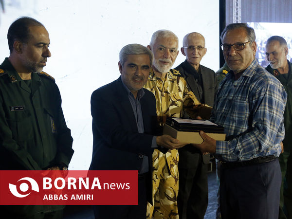 همایش گرامیداشت سالروز شهادت شهیدان آوینی و صیاد شیرازی در شیراز