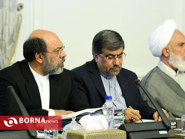 جلسه شورای عالی انقلاب فرهنگی