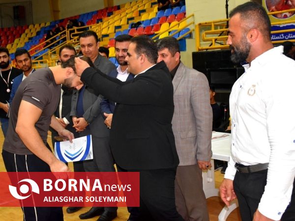 مسابقات چوب کشی در گرگان